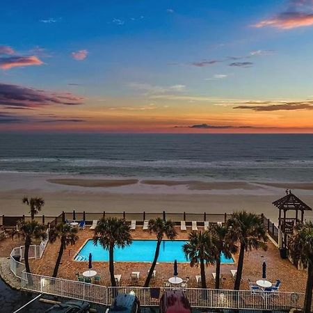 Ocean Front Condo Daytona Beach! Екстериор снимка